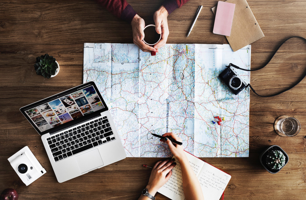 Map consult with coffee smaller